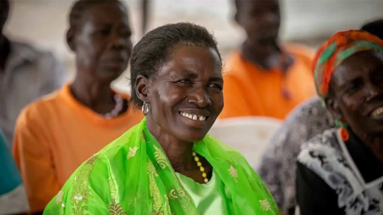 Community members at a Mandulis Energy project meeting